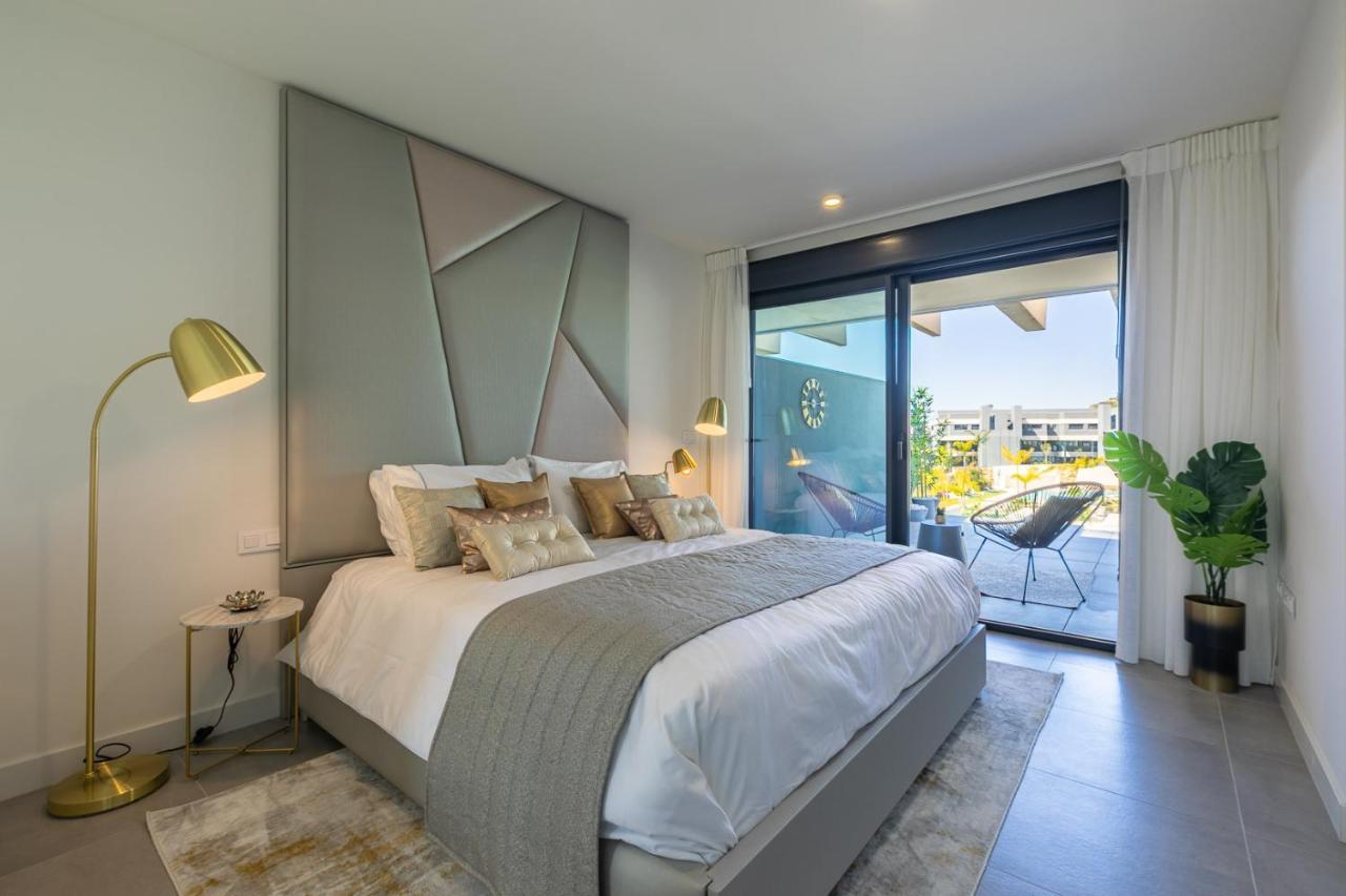 The Golden Oasis Penthouse Lejlighed Estepona Eksteriør billede