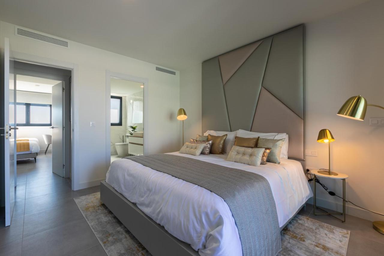 The Golden Oasis Penthouse Lejlighed Estepona Eksteriør billede