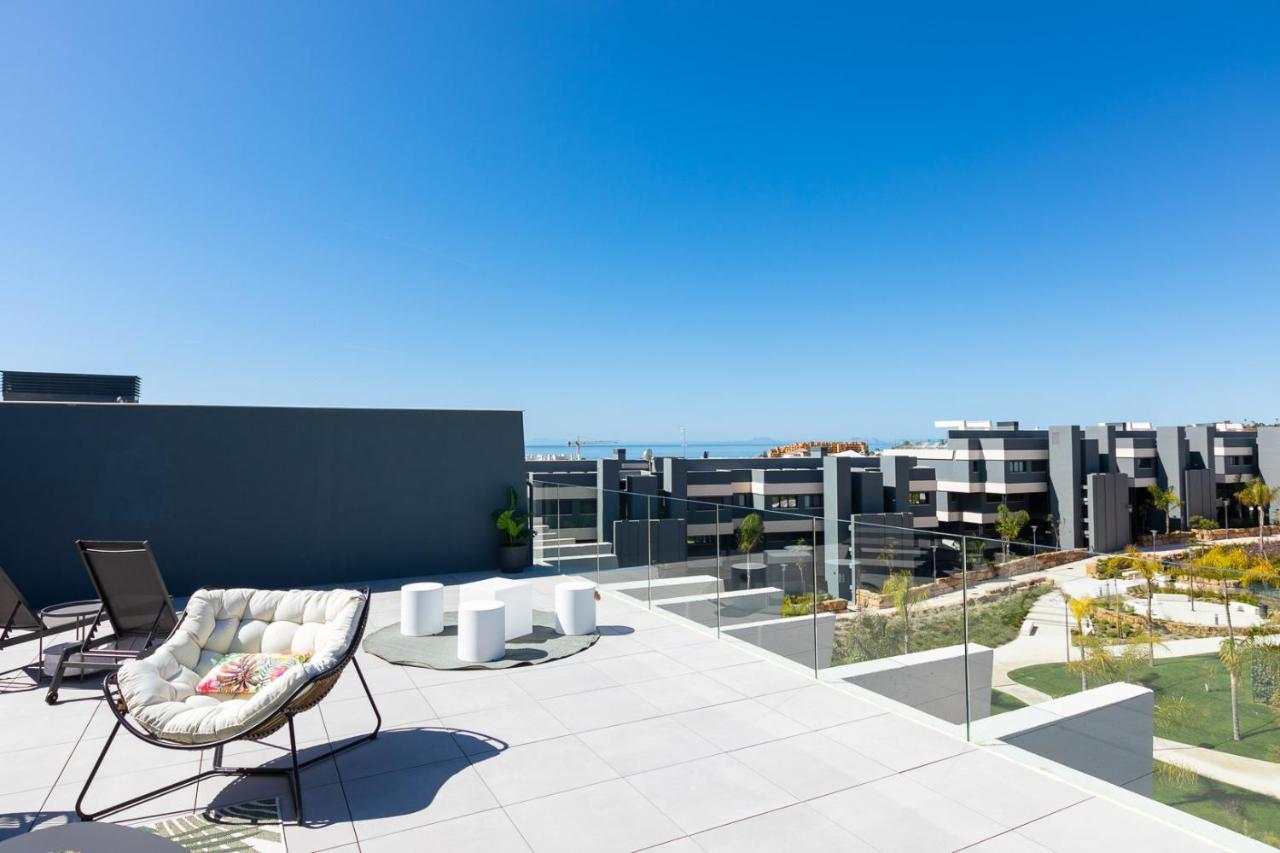 The Golden Oasis Penthouse Lejlighed Estepona Eksteriør billede