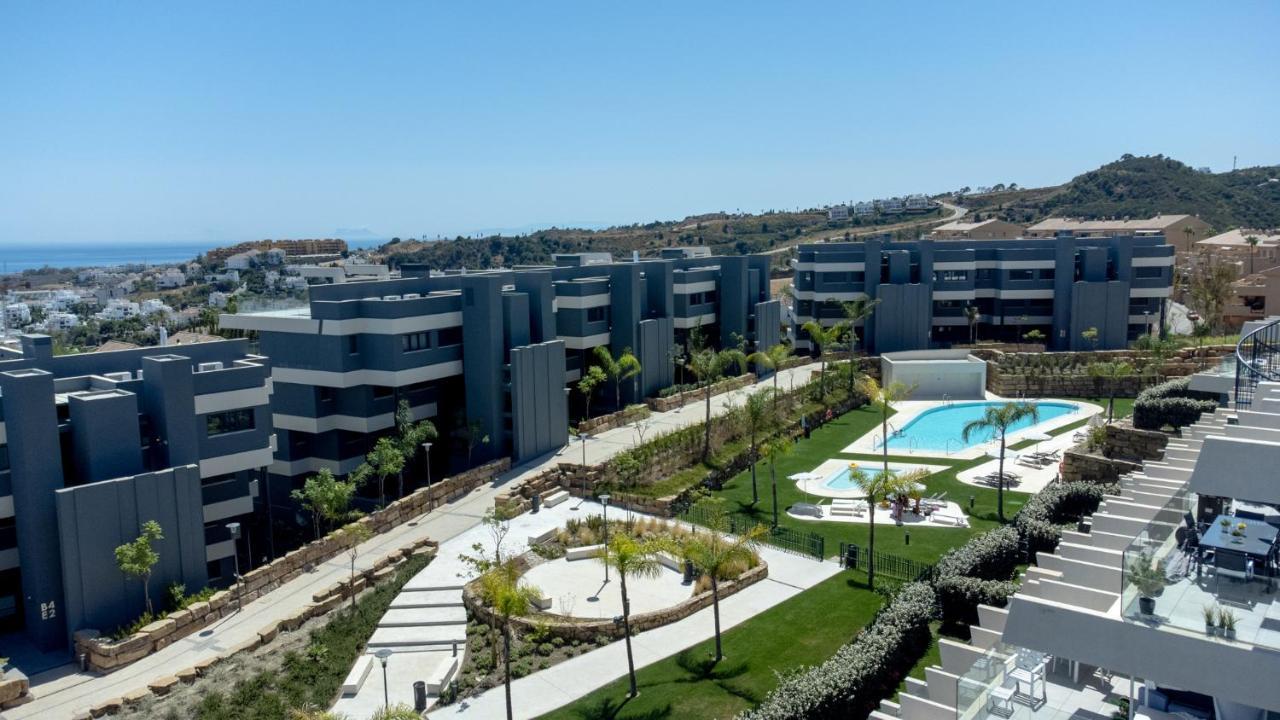 The Golden Oasis Penthouse Lejlighed Estepona Eksteriør billede